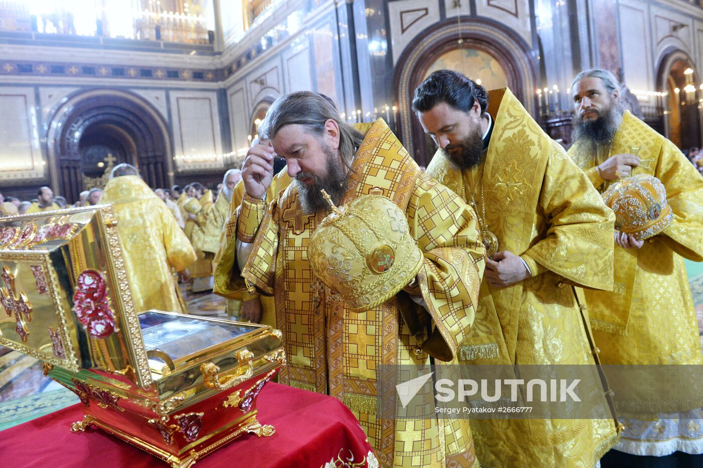 Patriarch Kirill holds divine service on the day of remembering Holy Prince Vladimir Equal to the Apostles