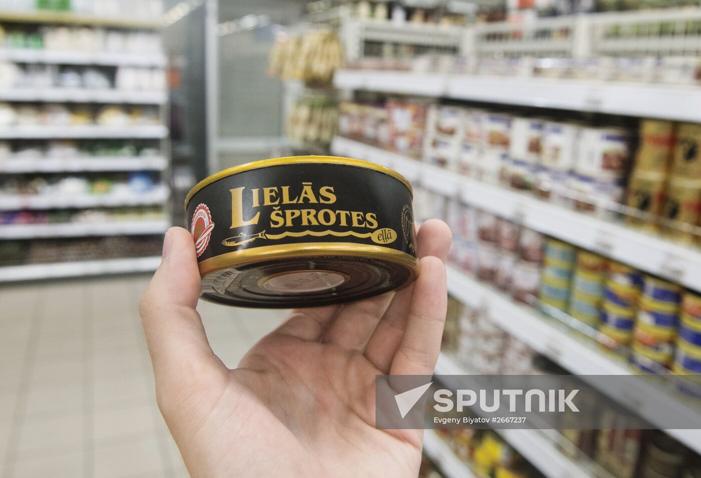 Rospotrebnadzor bans import of canned fish from Latvia