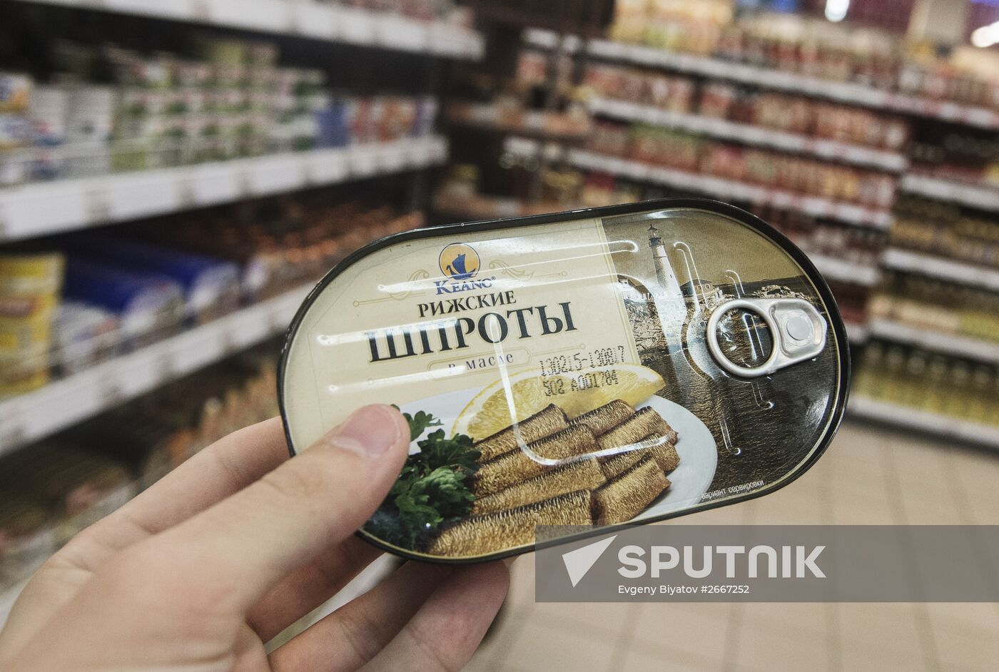 Rospotrebnadzor bans import of canned fish from Latvia