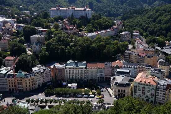 Cities of the world. Karlovy Vary