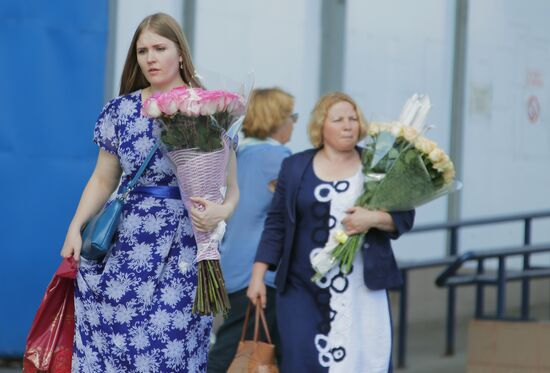 Russia may ban EU flowers