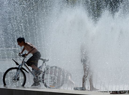 Heatwave hits Grozny
