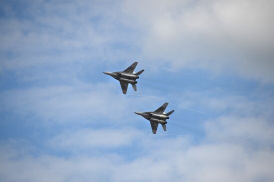 2015 Aviadarts military aviation competition