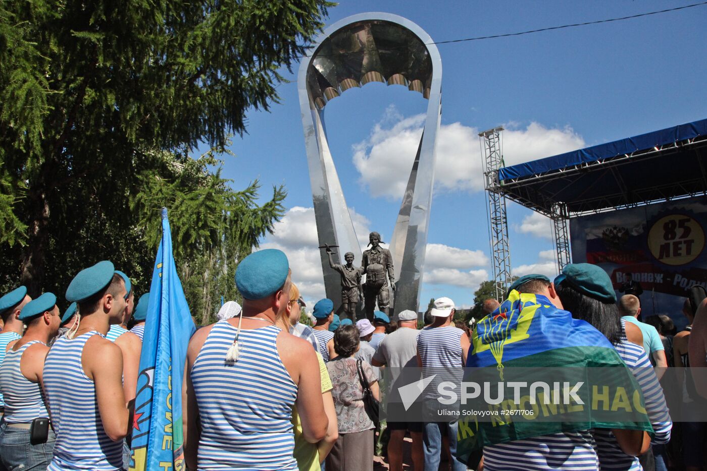 Russian cities mark Airborne Force Day