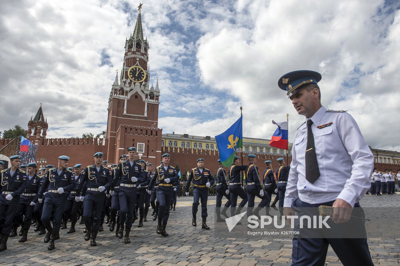 Marking Airborne Force's 85th anniversary on Moscow's Red Square