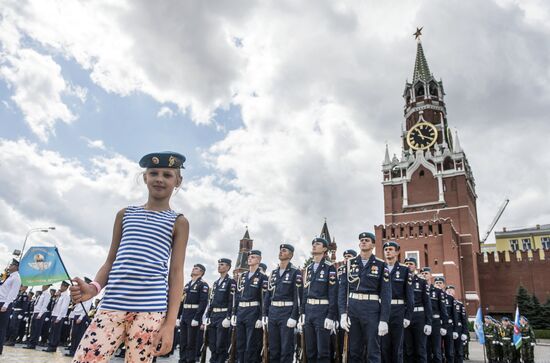 Marking Airborne Force's 85th anniversary on Moscow's Red Square