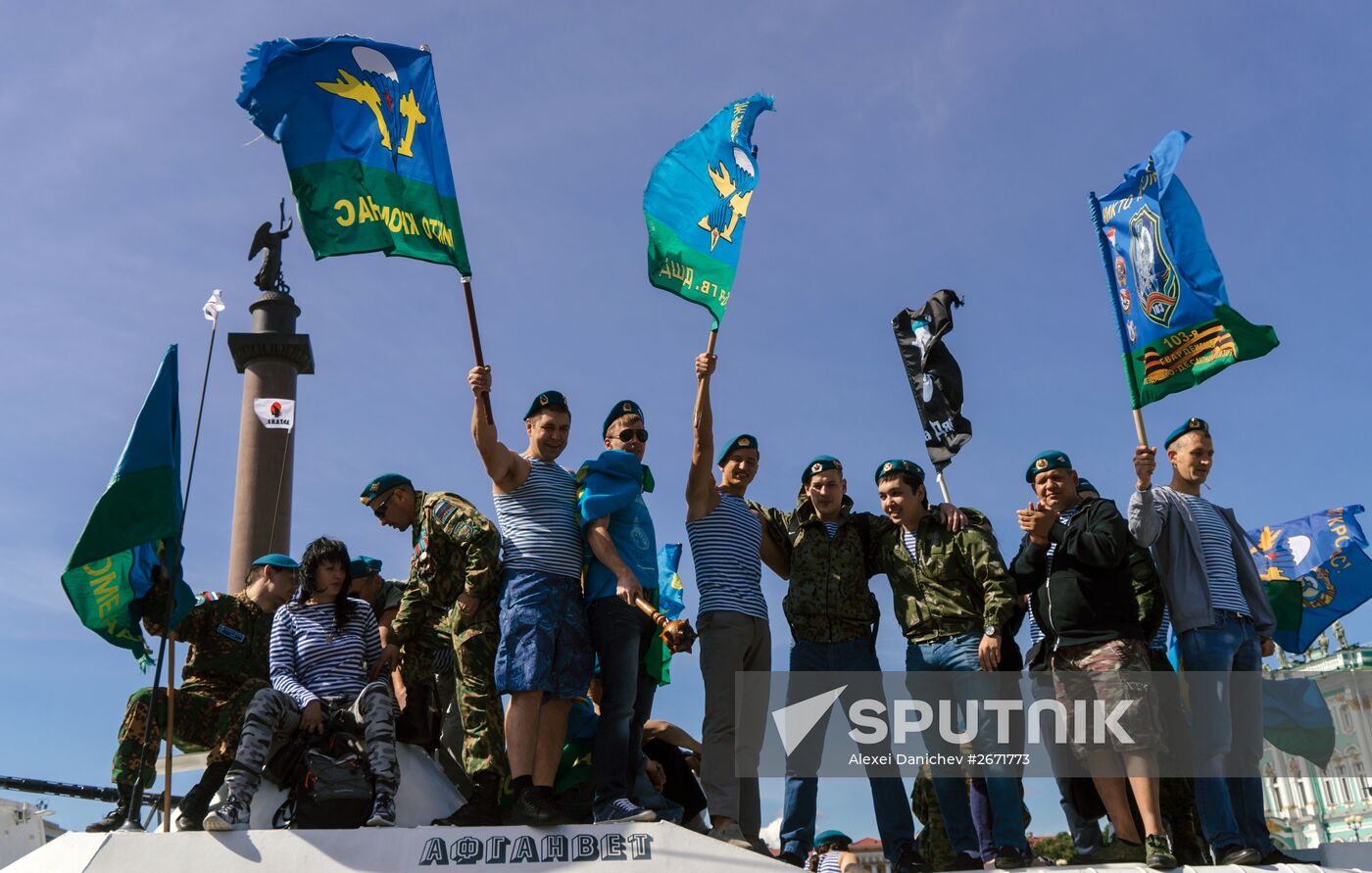 Russian cities mark Airborne Force Day
