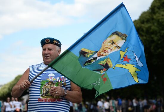 Russian cities mark Airborne Force Day