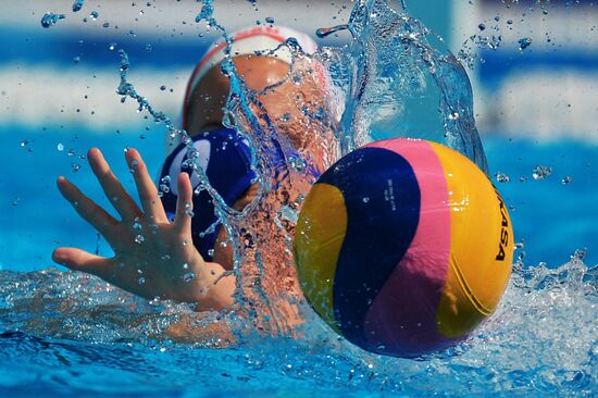 2015 FINA World Championships. Water polo. Women. Canada vs. Hungary