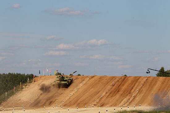 World Tank Biathlon C hampionship. Individual race