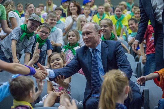 President Vladimir Putin visits Moskvarium Center of Oceanography and Marine Biology