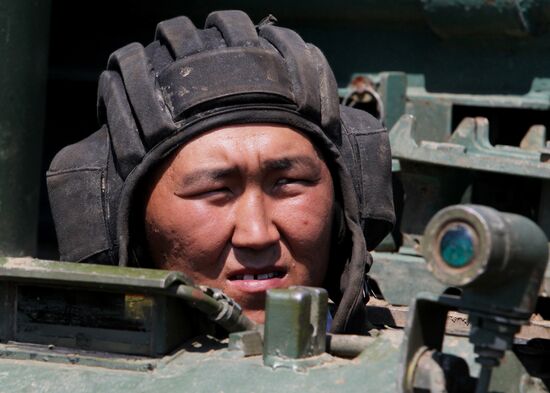 Tank units exercise of 5th Combined Arms Army of Eastern Military District