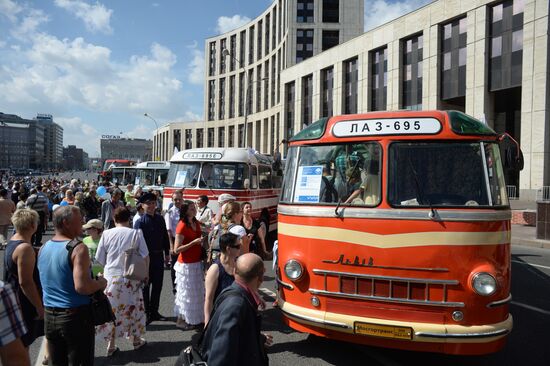 Parade of rare buses in Moscow