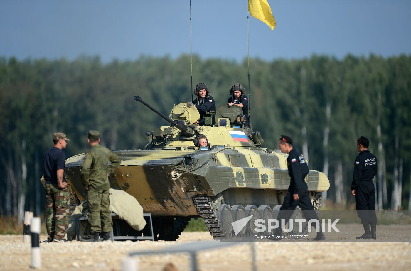 The Suvorov Onslaught competition of BMP-2 infantry combat vehicles. Day Two