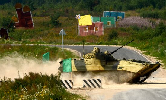 The Suvorov Onslaught competition of BMP-2 infantry combat vehicles. Day Two