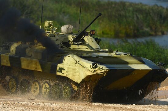 The Suvorov Onslaught competition of BMP-2 infantry combat vehicles. Day Two