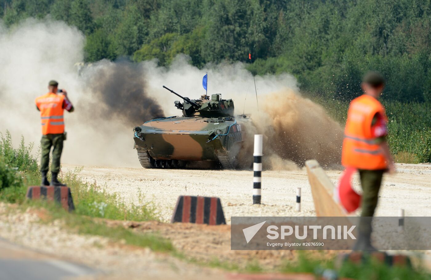 The Suvorov Assault competition of BMP-2 infantry combat vehicles. Day Two