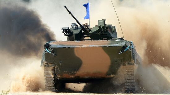 The Suvorov Onslaught competition of BMP-2 infantry combat vehicles. Day Two