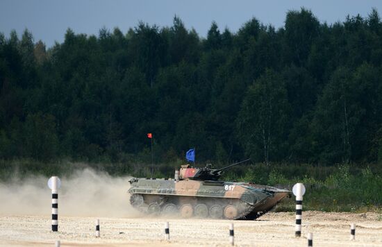 The Suvorov Onslaught competition of BMP-2 infantry combat vehicles. Day Two