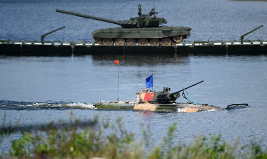 The Suvorov Onslaught competition of BMP-2 infantry combat vehicles. Day Two
