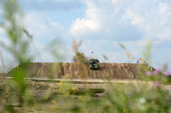 The Suvorov Onslaught competition of BMP-2 infantry combat vehicles. Day Two