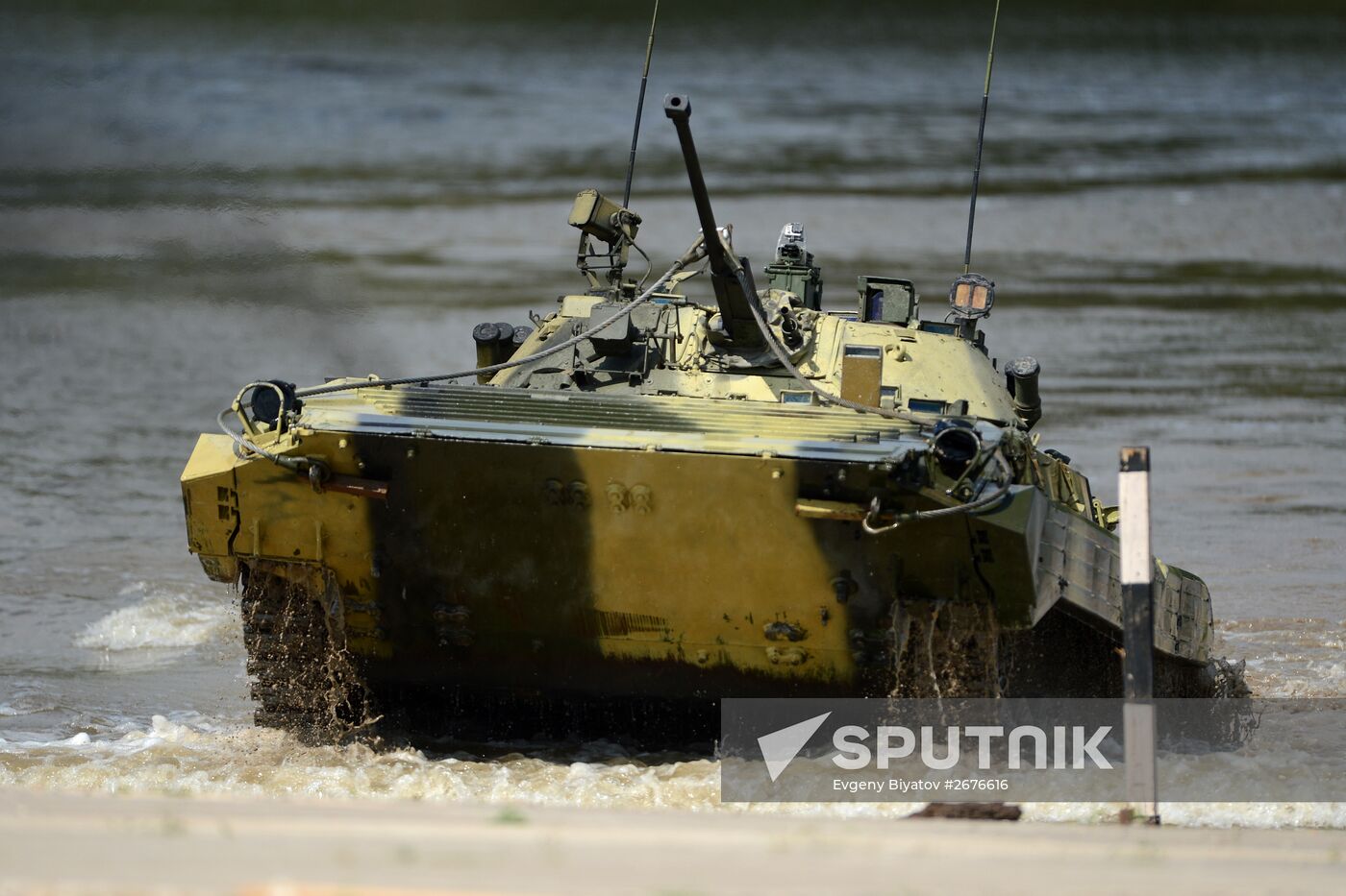 The Suvorov Onslaught competition of BMP-2 infantry combat vehicles. Day Two