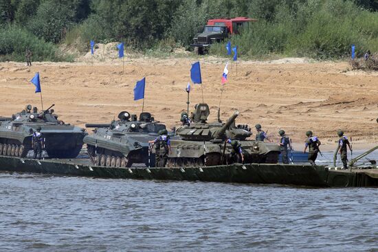 Open Water engineering troops competition