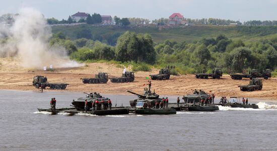 Open Water engineering troops competition