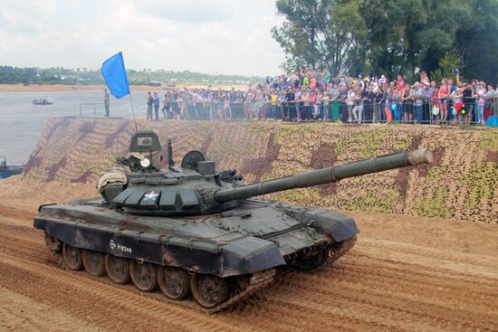 Open Water engineering troops competition