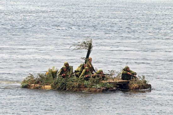 Open Water engineering troops competition