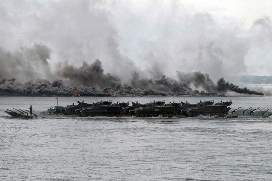 Open Water engineering troops competition