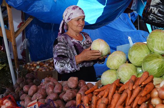 Vegetables and fruit on sale in Grozny
