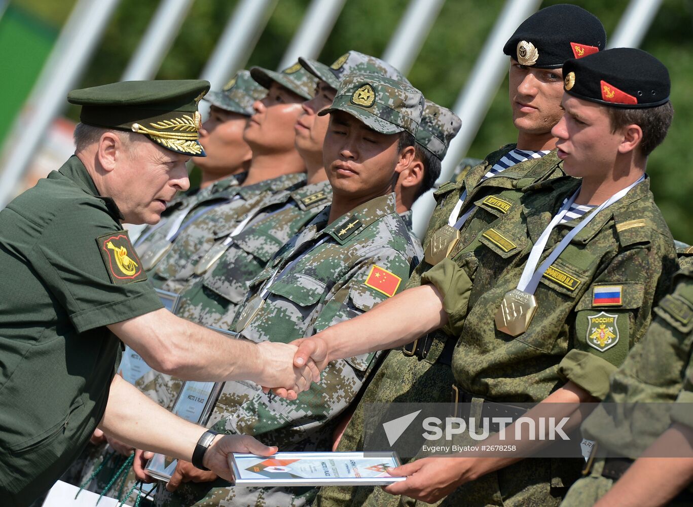 The Suvorov Onslaught competition of BMP-2 infantry combat vehicles. Finals