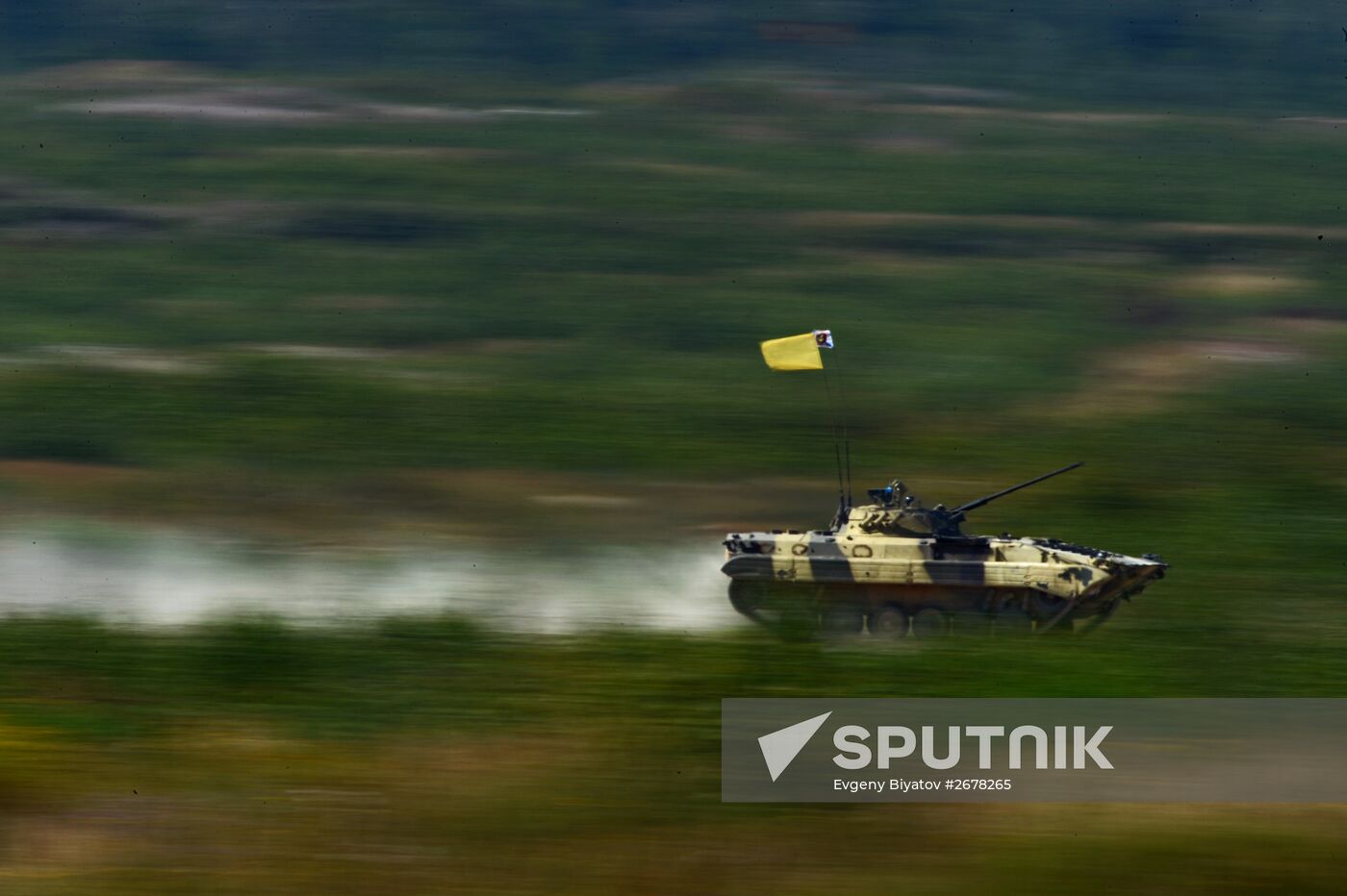 The Suvorov Onslaught competition of BMP-2 infantry combat vehicles. Finals