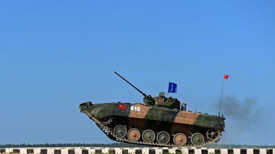 The Suvorov Onslaught competition of BMP-2 infantry combat vehicles. Finals