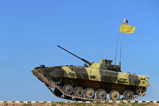 The Suvorov Onslaught competition of BMP-2 infantry combat vehicles. Finals