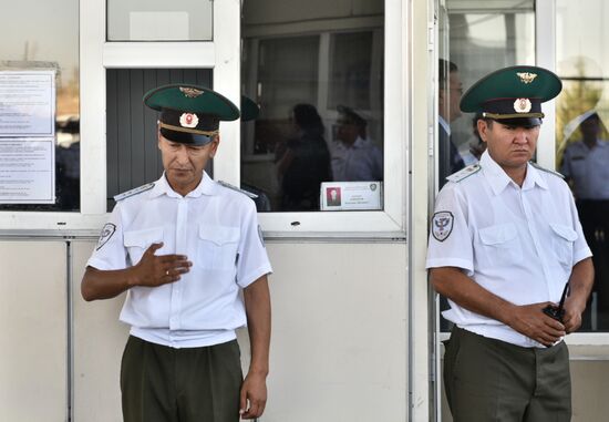 Kyrgyzstan and Kazakhstan open borders