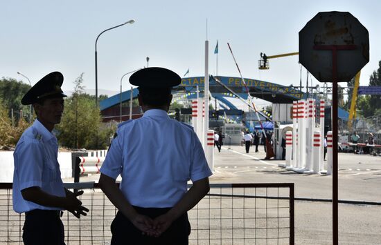 Kyrgyzstan and Kazakhstan open borders