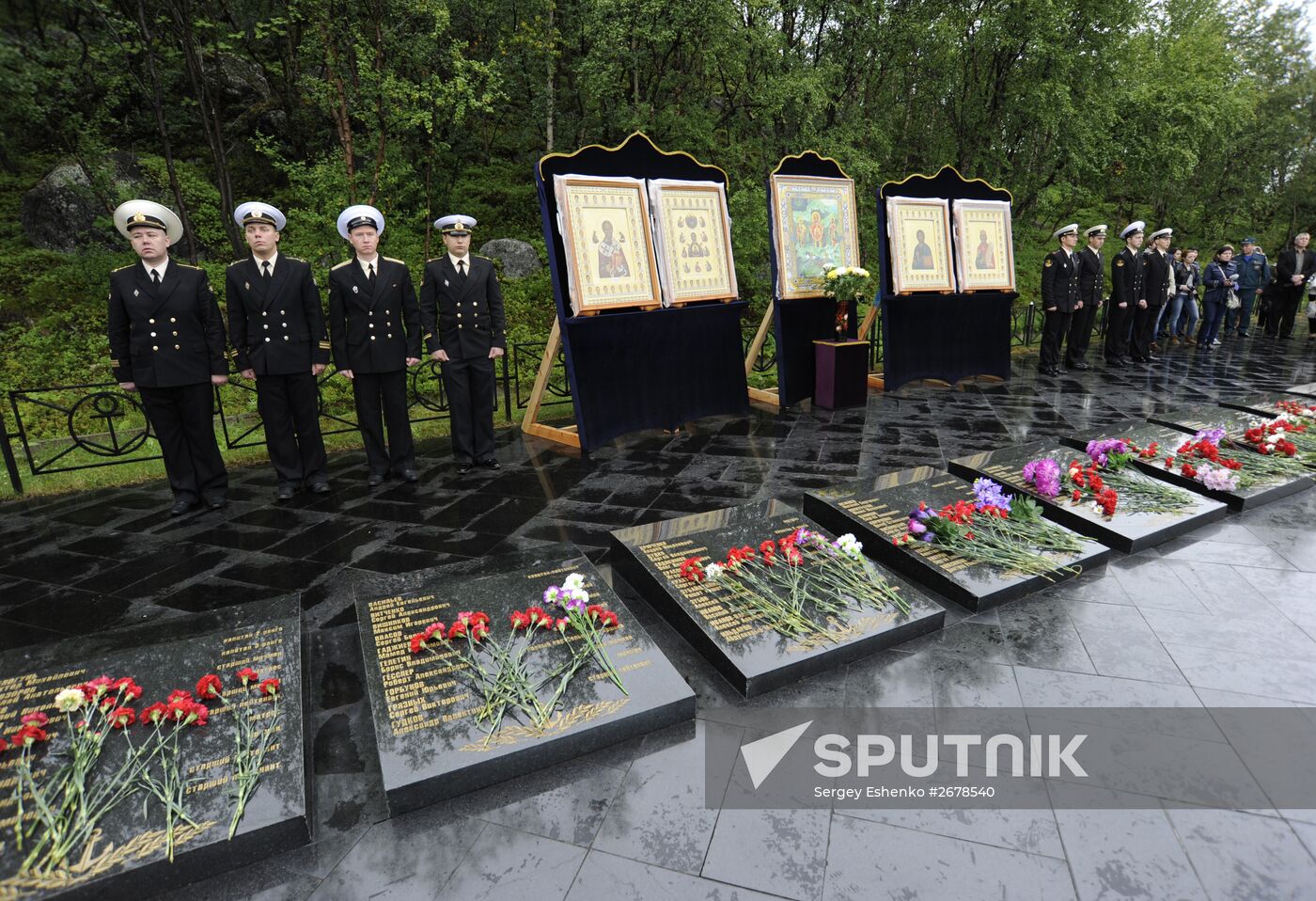 Kursk disaster anniversary