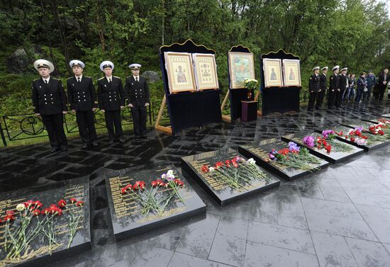 Kursk disaster anniversary