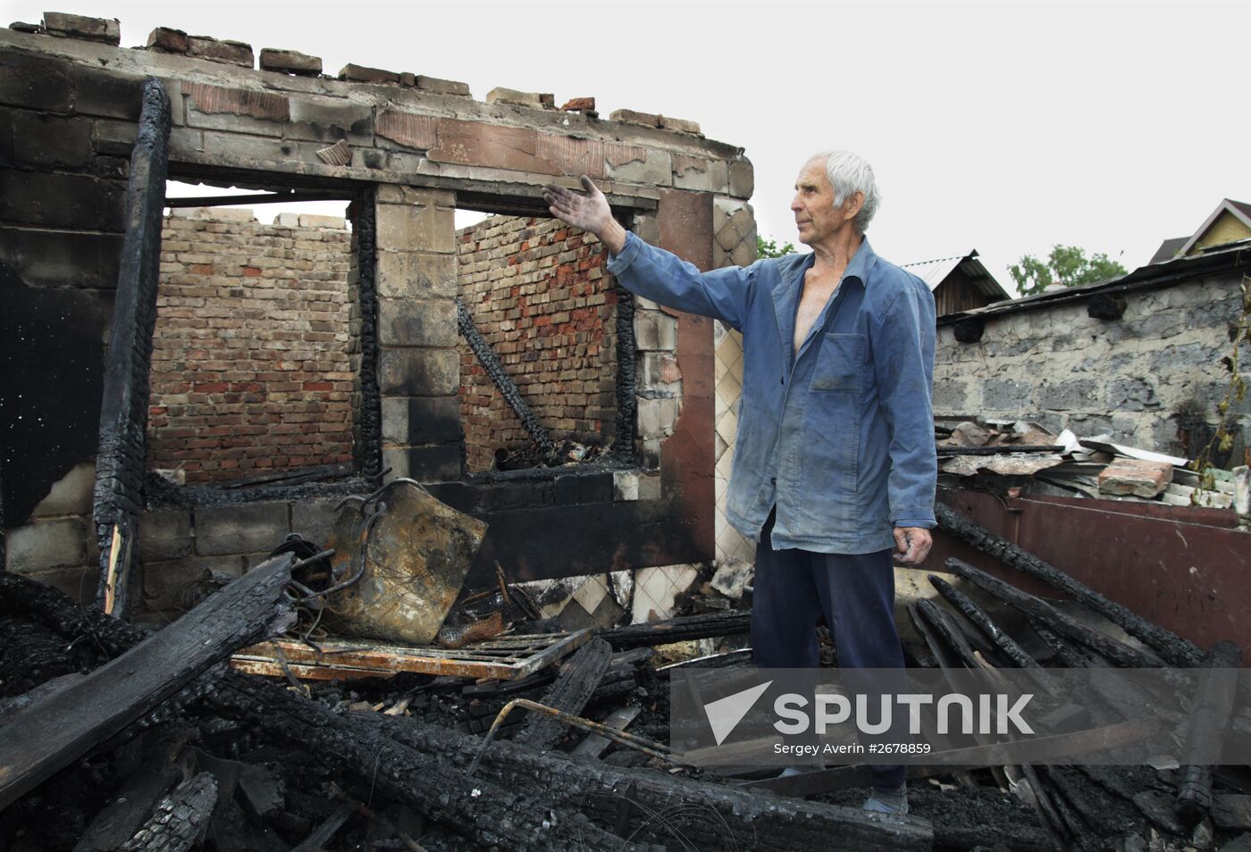 Aftermath of artillery attack on Donetsk