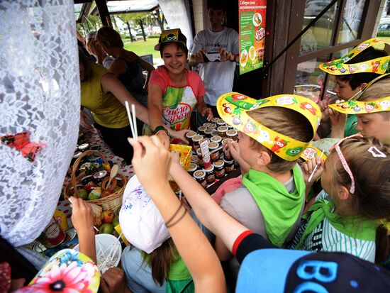 Summer in Moscow. Fruit Preserve Festival