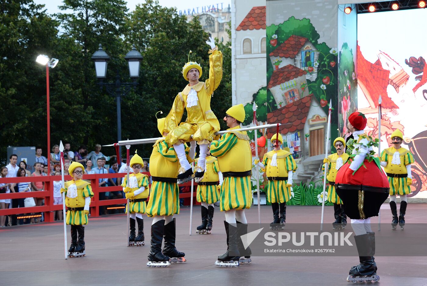 Summer in Moscow. Fruit Preserve Festival