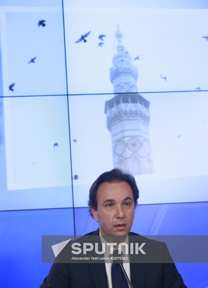 Leaders of National Coalition of Syrian Revolution and Opposition Forces hold press conference in Moscow