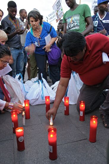 Immigrants protest in Madrid