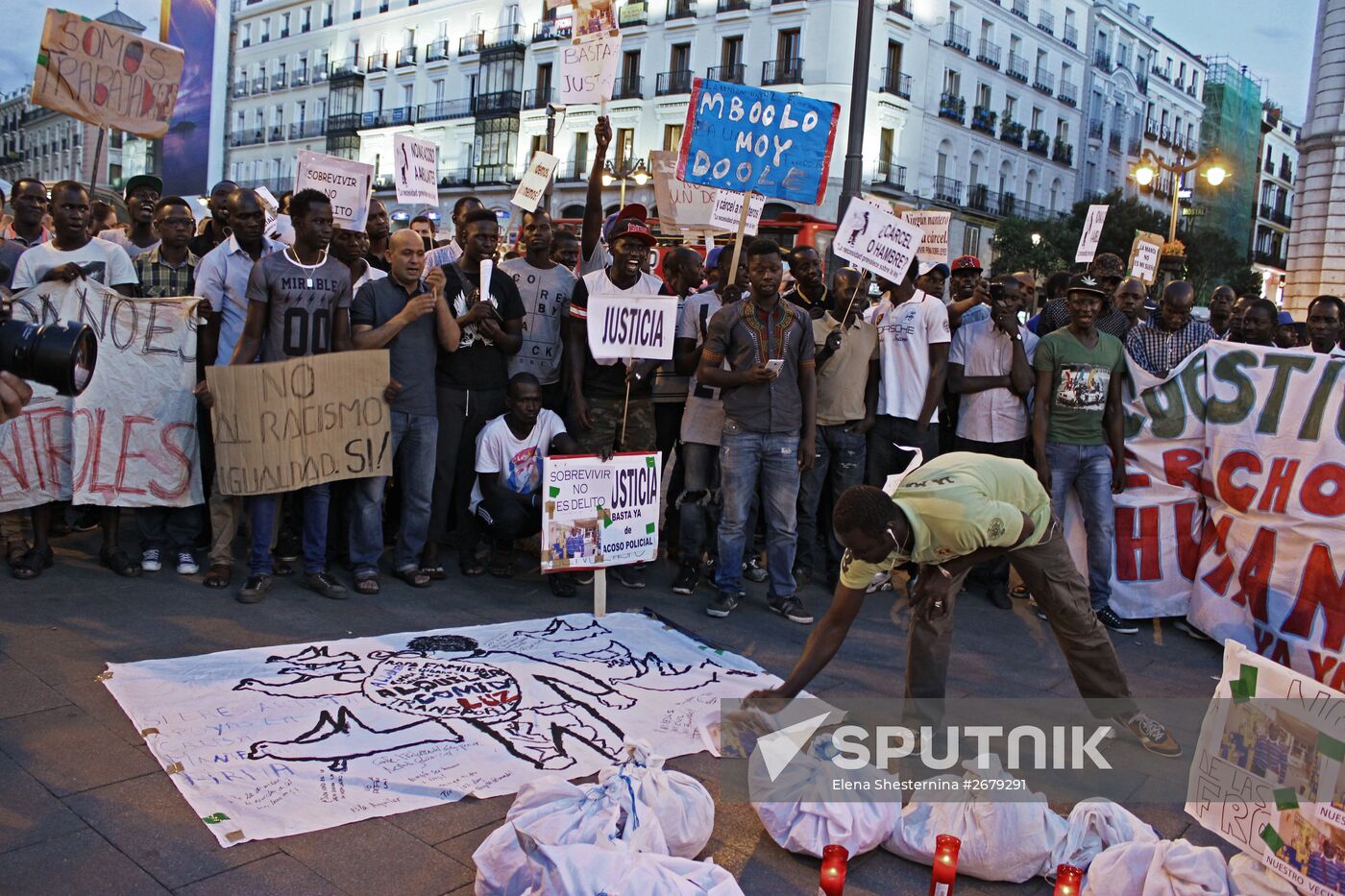 Immigrants protest in Madrid