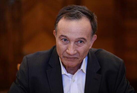 Foreign Minister Lavrov meets with ex coordinator of Syrian National Coordination Committee Haitham Manaa