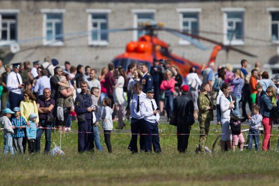 Aviation Day celebrated in Leningrad Region