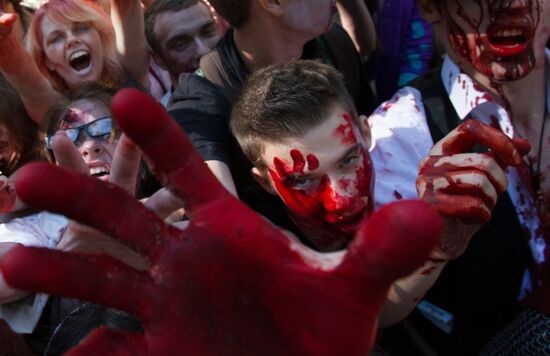Zombie Mob 7 flashmob in St.-Petersburg