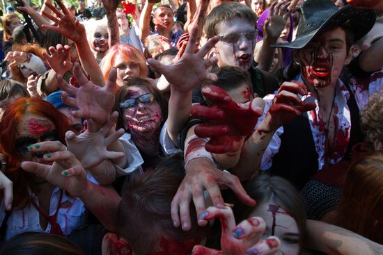 Zombie Mob 7 flashmob in St.-Petersburg